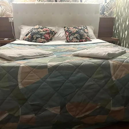 Magenta House 2* רומא